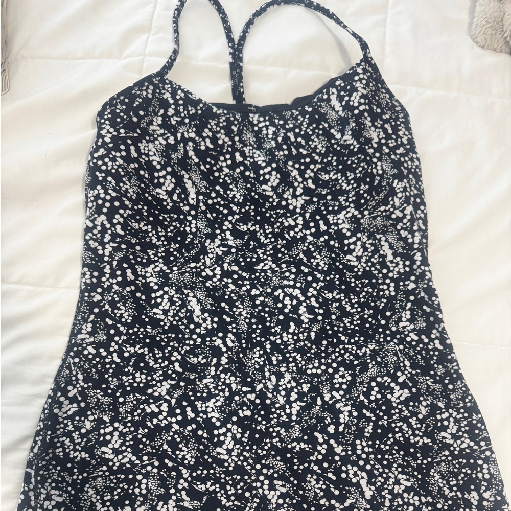 Lululemon Athletica Black and White tank top with built in bra - Long